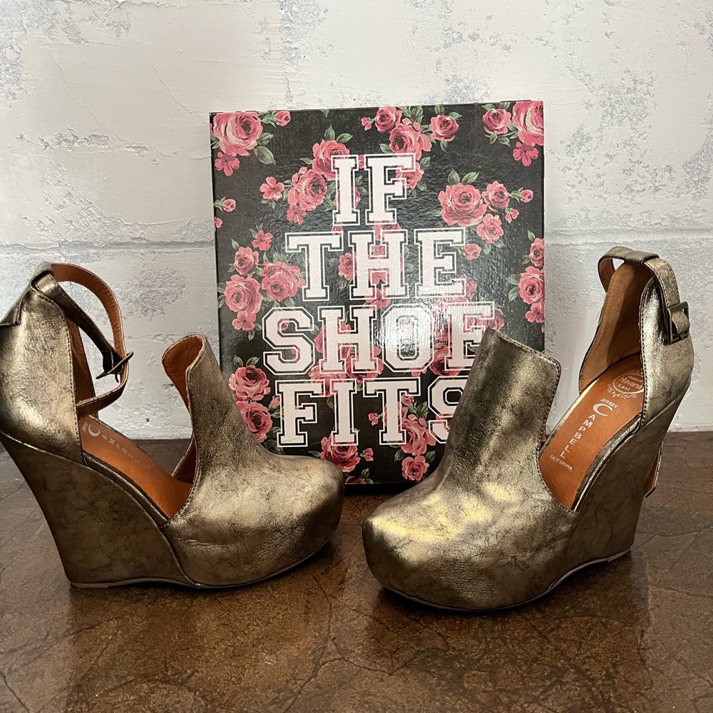 Jeffrey Campbell size 8.5